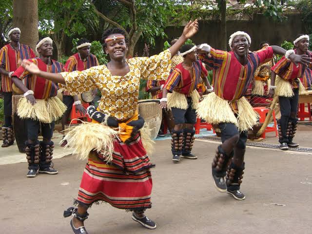 Why Group Safaris Are the Most Eco-Friendly